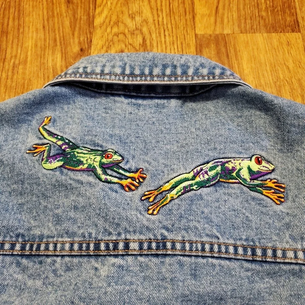Vintage Denim Jacket Women Medium Blue Jean Frog Embroidered‎ Natural Wonders - Picture 4 of 7